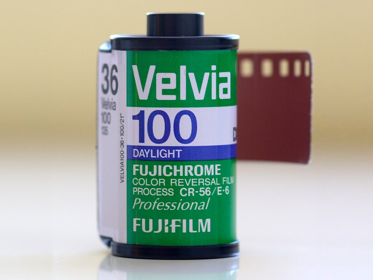 Fujifilm Velvia 100の外観（資料画像）