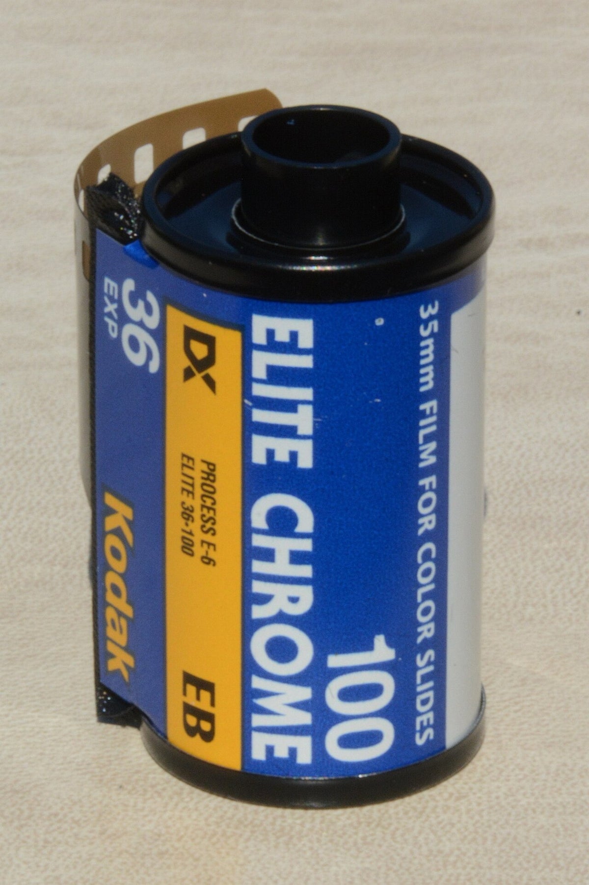 Kodak ELITE CHROME 100の外観（資料画像）