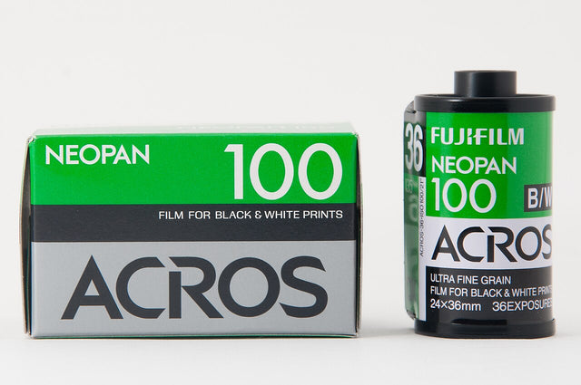 Fujifilm NEOPAN 100 ACROSの外観（資料画像）