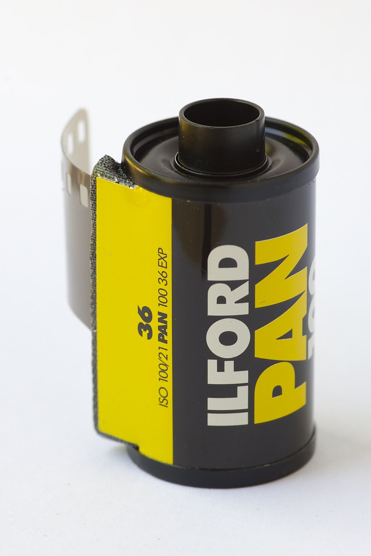 Ilford PAN 100の外観（資料画像）