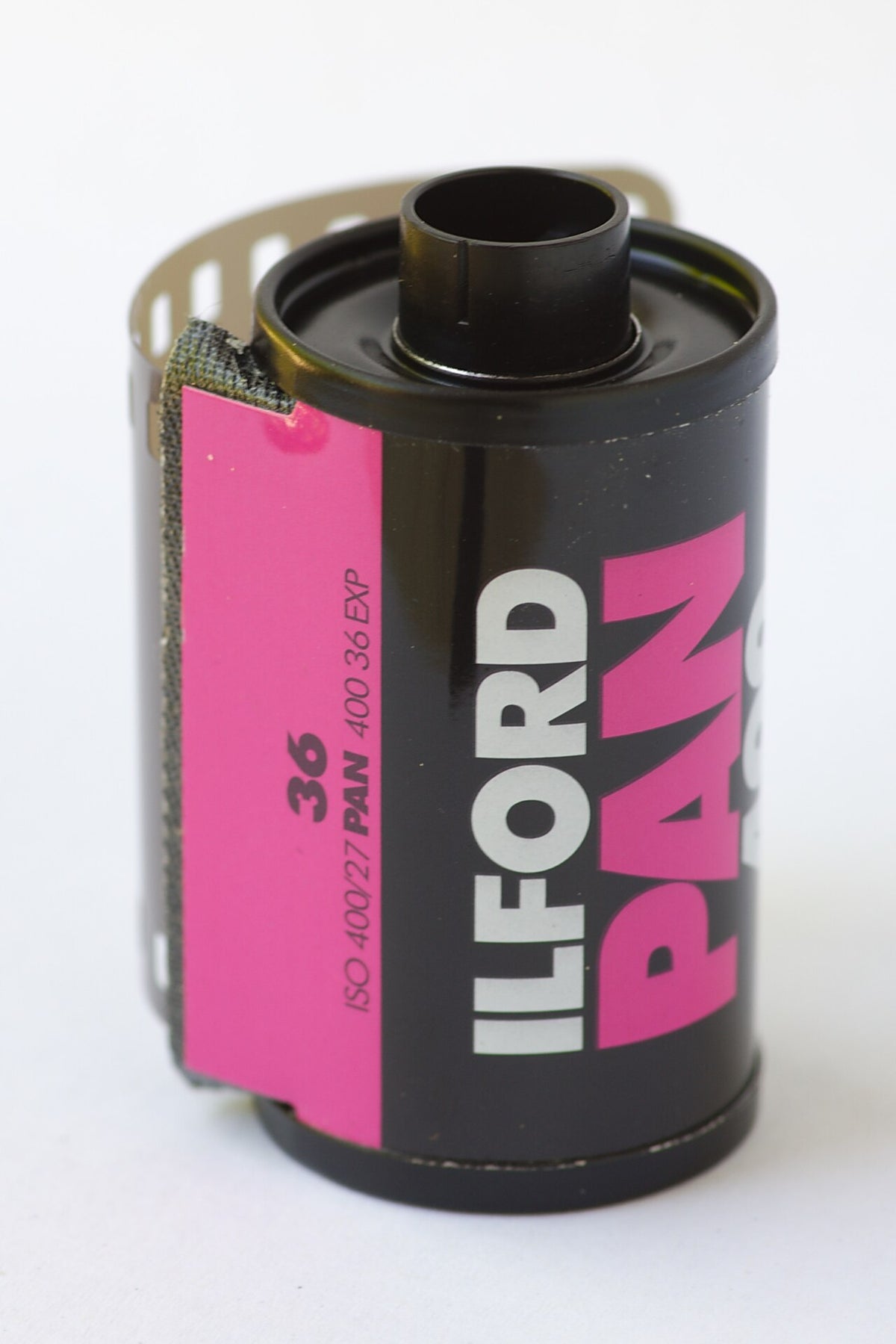 Ilford PAN 400の外観（資料画像）