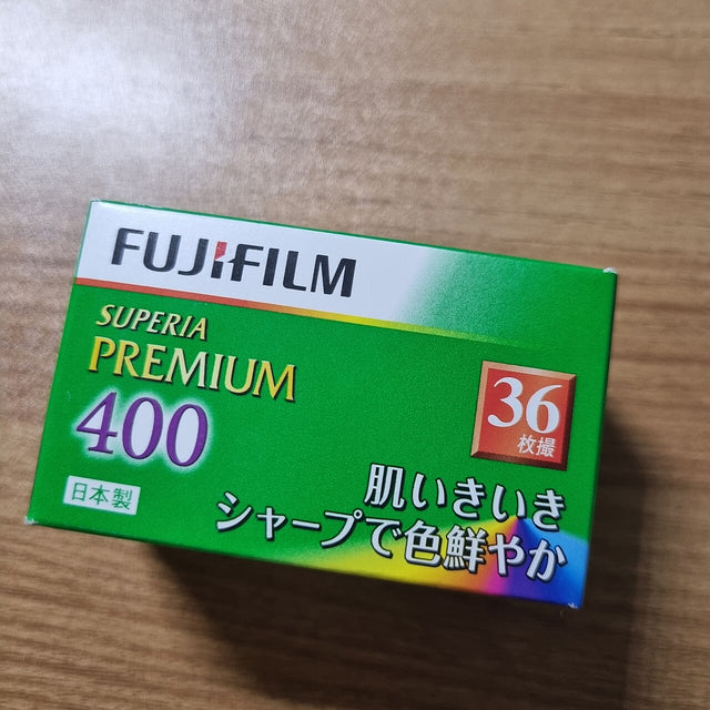 Fujifilm SUPERIA PREMIUM 400の外観写真